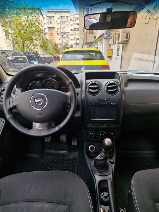 Duster 2015, 208000 km , 4X4,