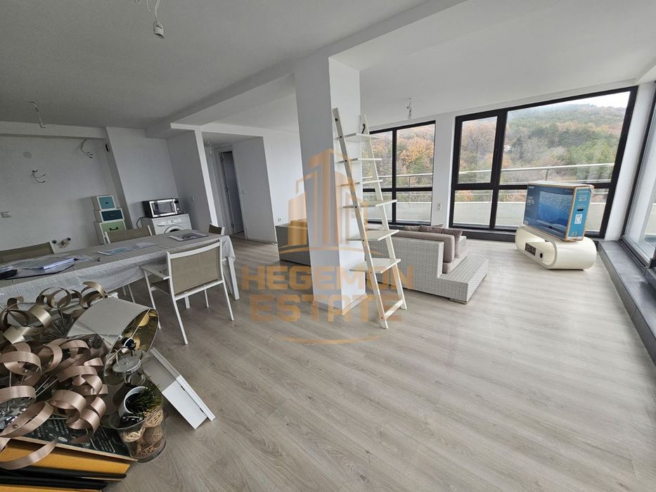 Продава се Многостаен апартамент в Варна, Виница - 300 кв.м за 834 €/кв.м - Снимка #2