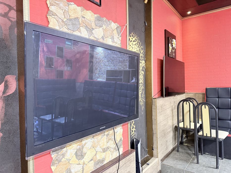 2 телевизор сатылады самсунг!