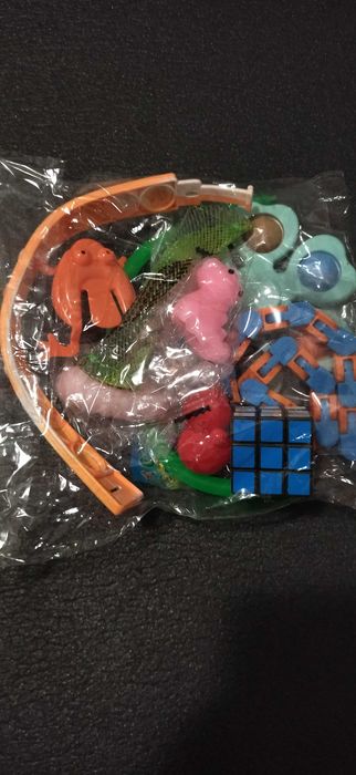 Микс детски играчки в пакетчета