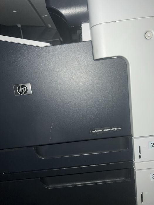 Color LaserJet Managed MFP M775m