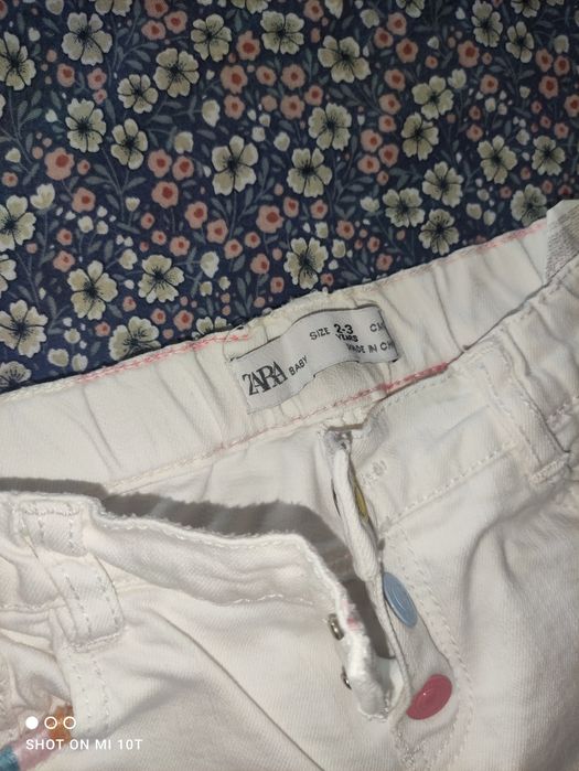 Pantaloni 3/4 Zara