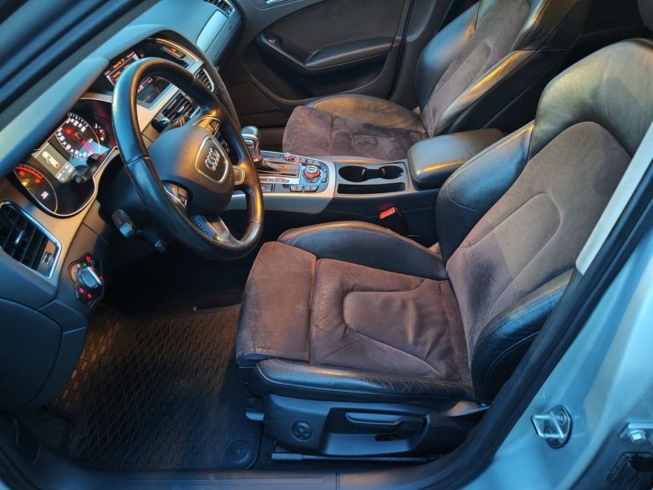 Vând Audi A4 B8,5