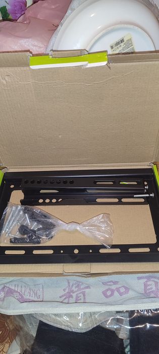 Кранштеин для телевизора