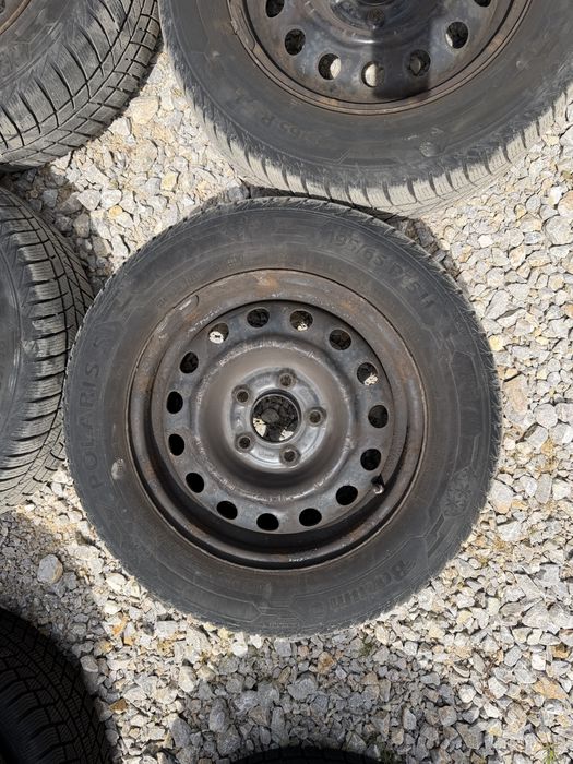 4бр. жел. джанти с тасове 15” 5 х 114.3 със зимни гуми  за Hyundai i30