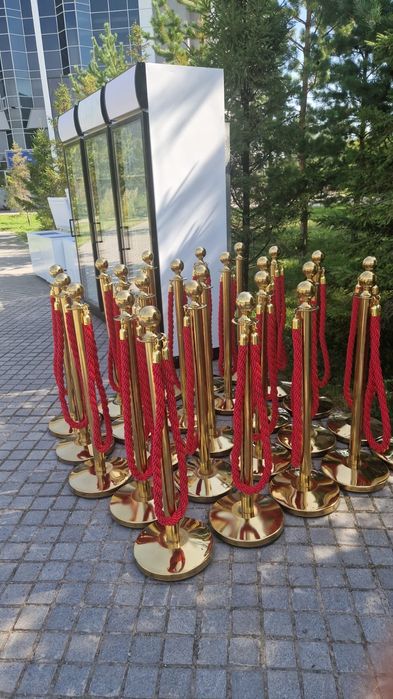 Стойка ограждение. Парфлексы  .2000т за шт