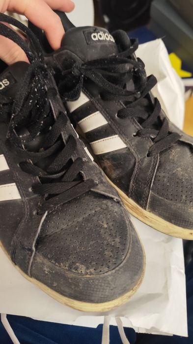 Подарявам мъжки маратонки