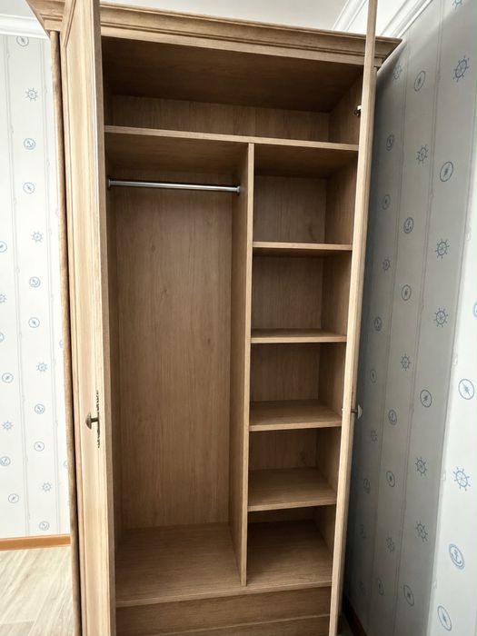 Шкаф мебель для дома