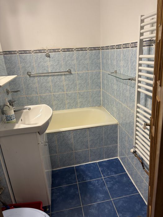 Proprietar, inchiriez garsoniera