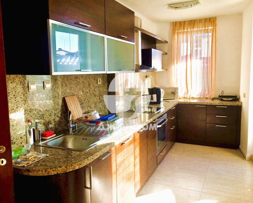 Продава се Къща в Свети Влас - 250 кв.м за 653 €/кв.м - Снимка #3