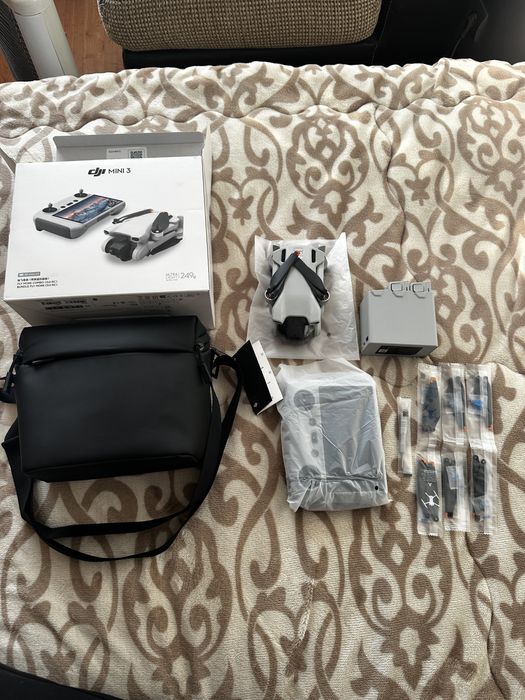 Dji mini 3 fly combo