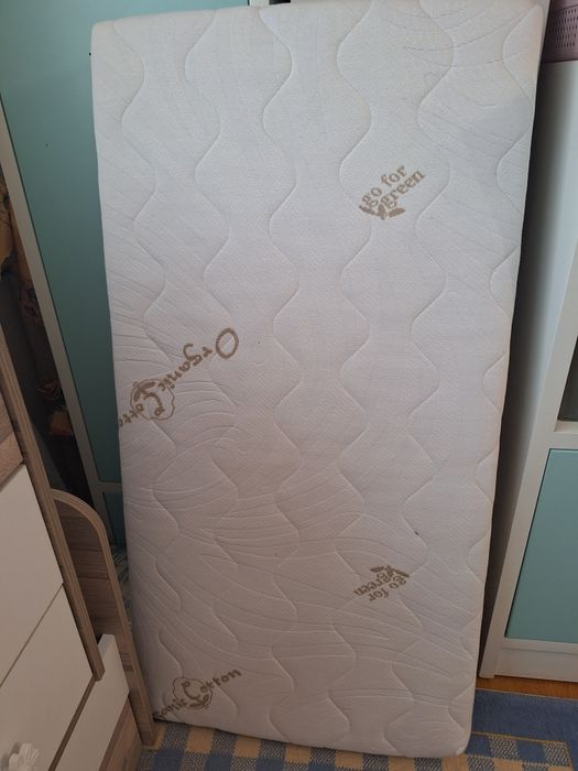 Бебешка дървена кошара