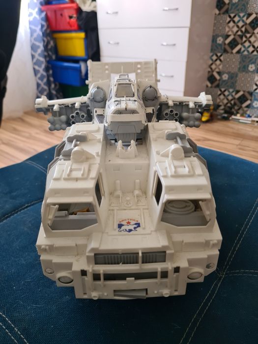 Игрушка камаз с самолетом