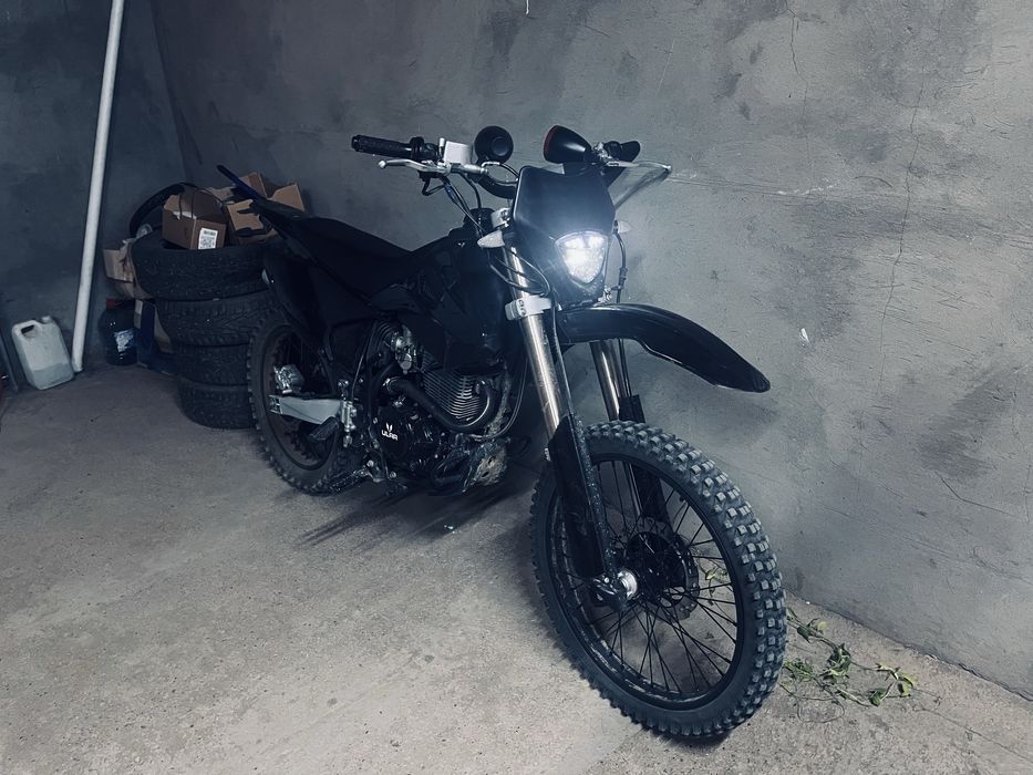 Продам эндуро мотоцикл