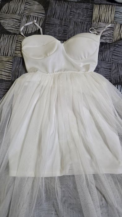 Дамска официална рокля