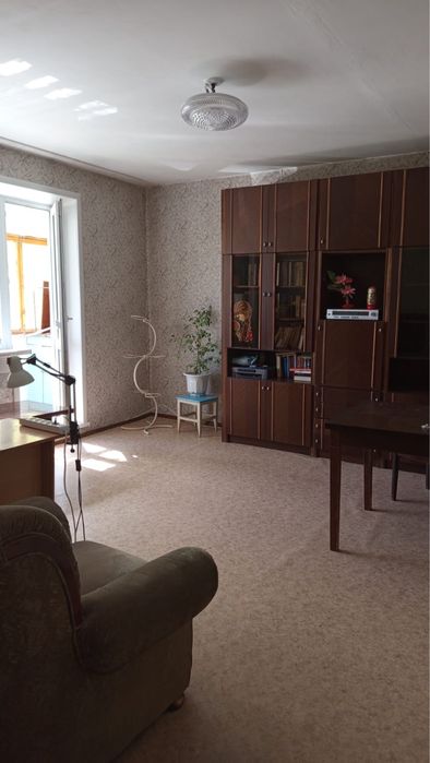 Сдам 2х комнатную квартиру на длительный