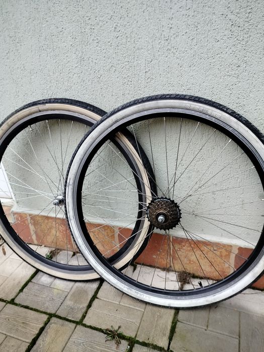 Set roți pe 28 complet