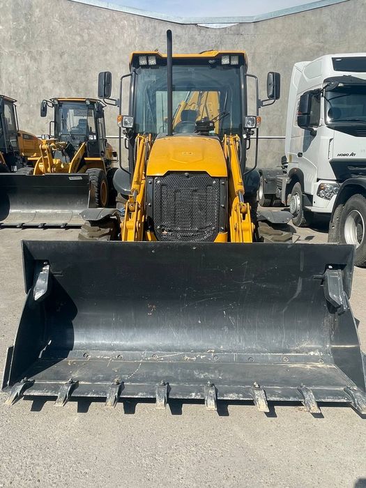 Экскаватор-погрузчик liugong 777A