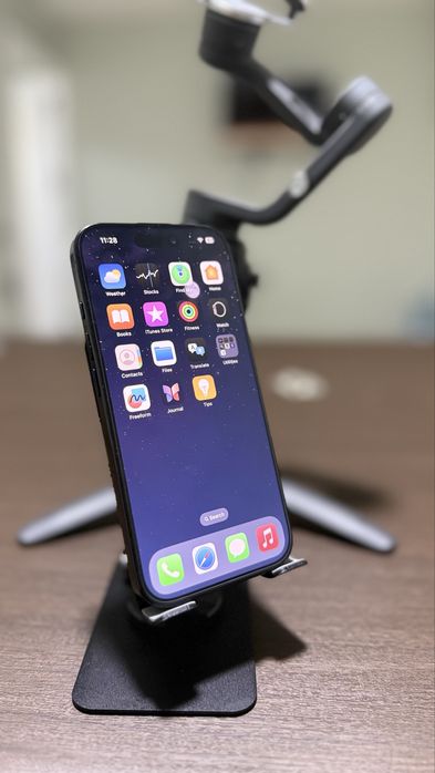 iPhone 16 pro 1TB Black