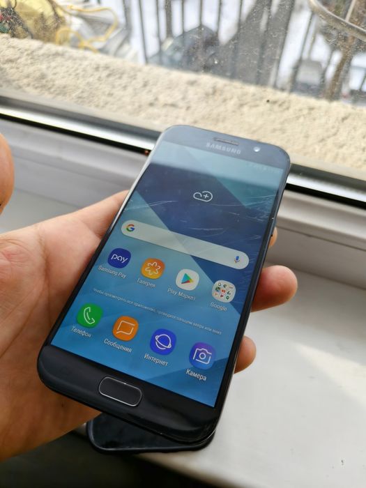 Samsung galaxy A5 (2017)  4G 32gb
