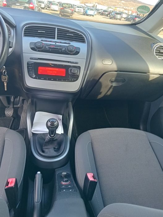 Seat altea xl 1, 4benzina 125cp din 2010