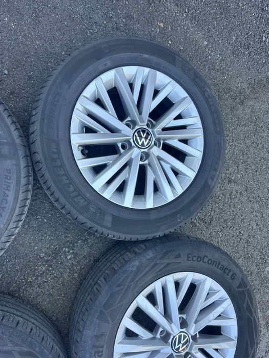 Vw T-roc Джанти със летни гуми 2GA601025AA 215/60/16