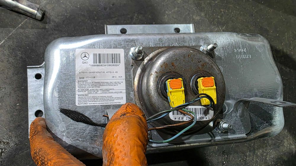 airbag pasager Mercedes ML W166 A1668600302
