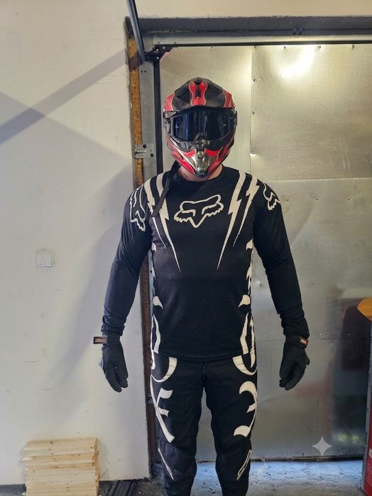 Vand echipament motocross