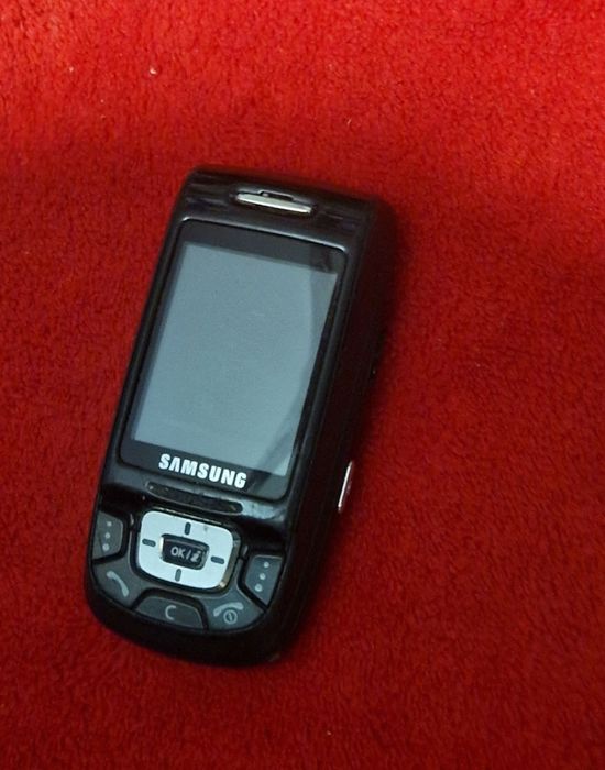 Telefon pentru piese sau colecție, display defect
