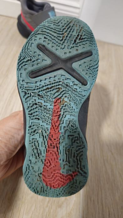 Adidas copii 28.5, gheata cu garnituri de piele pt baschet, Team Hustl