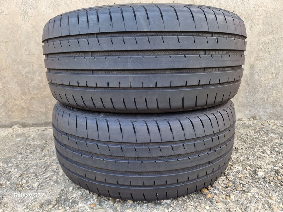 2anvelope vara 225 40 19 Good Year 2020