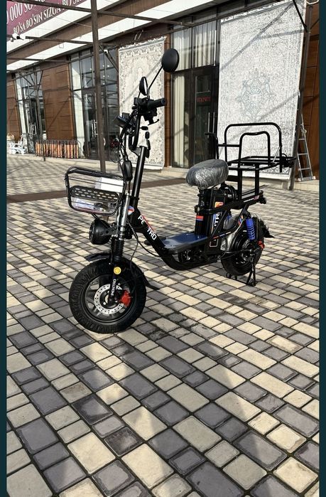 Elektron velik    PENTRO 250 km yurgan.   1ta zaryatkada toxtami 70km