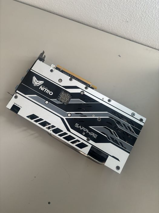 Placa video 4 gb / GDDR5/ 256 bit Radeon RX570