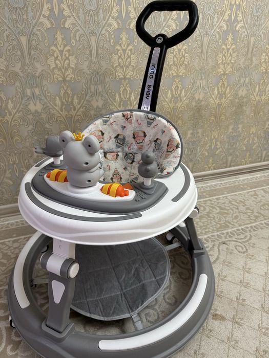 Продам ходунки новые