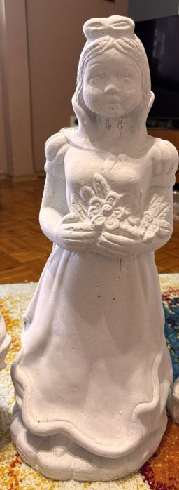 Alba ca zapada si cei 7 pitici din gips