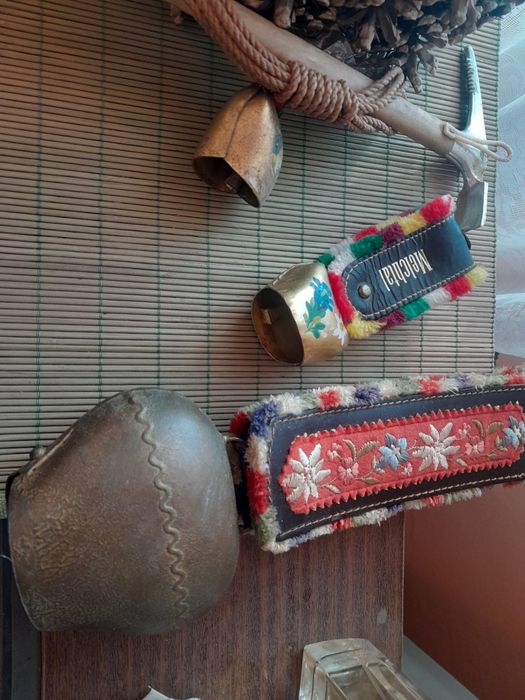 Set talange turism, ținute