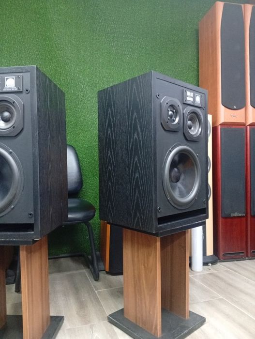 Тонколони ARCUS TM-85