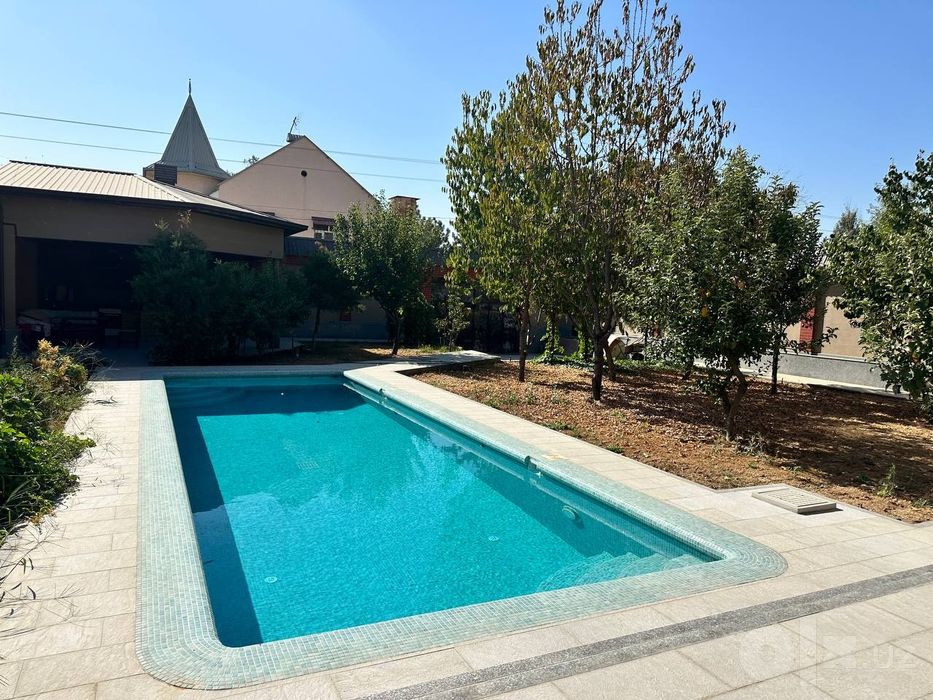 Продаётся дом на участке 7 соток Янги Узбекистон