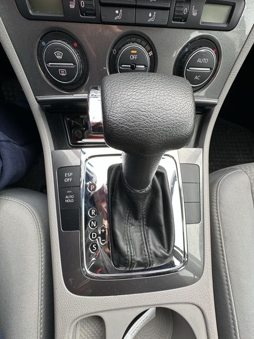 VW Passat B6 2007 1.6 Benzina 115.000 KM REALI - Al 2-lea Proprietar - Stare Impecabila , adusa anul trecut din Germania!