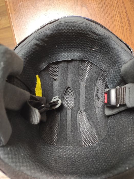 Детска ски каска