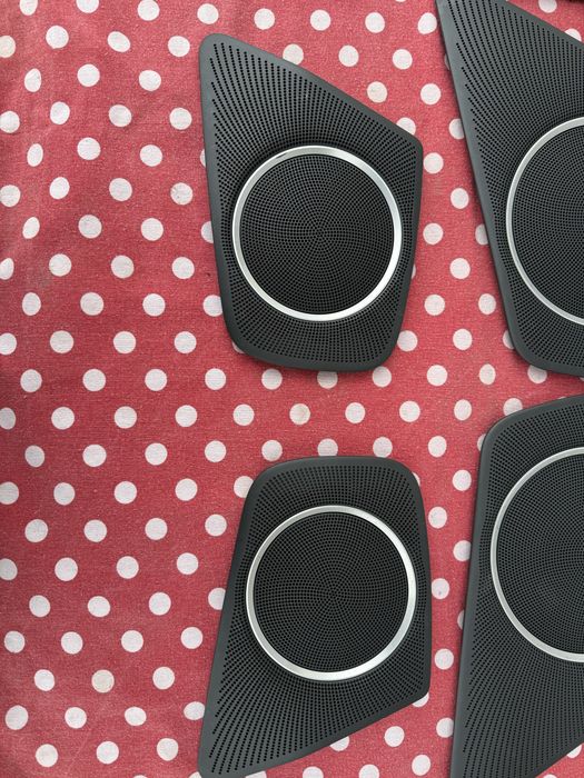 Capace usa boxa bang olufsen audi a4 b8.5 b8