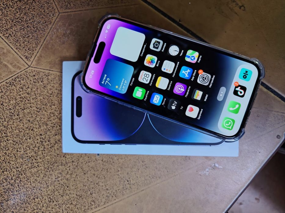 Продается телефон