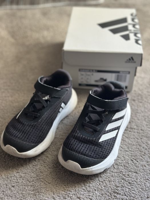 Детски маратонки Adidas Duramo