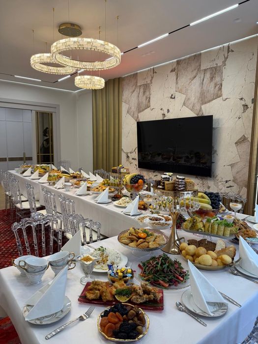 Аренда столов и стульев