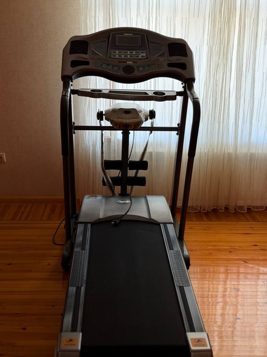 Срочно продам беговую дорожку