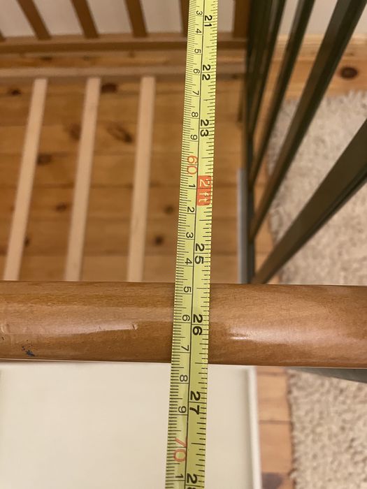 Детско креватче масив