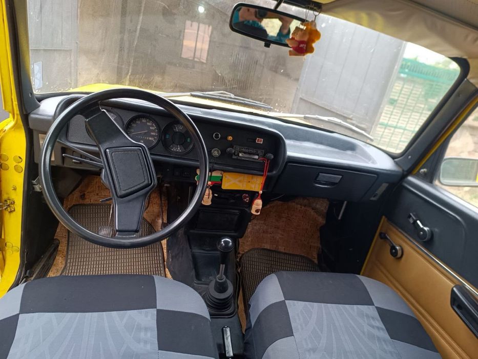 Продавам Москвич 2140Д НА ЧАСТИ.