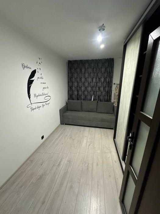 De închiriat apartament 4 camere decomandat – Medgidia