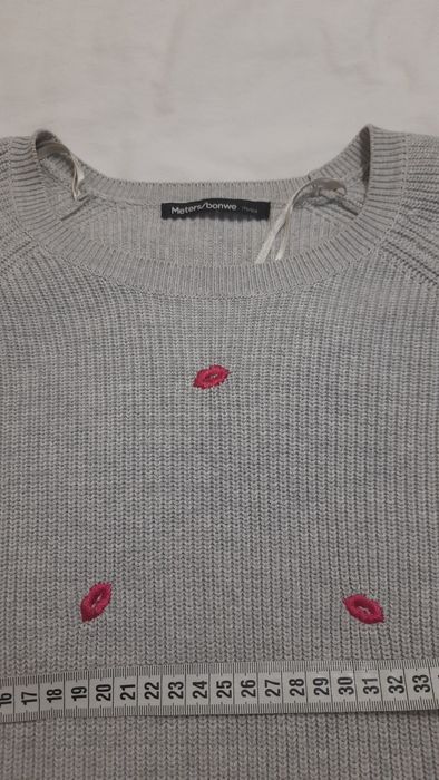 Продам свитер б/у