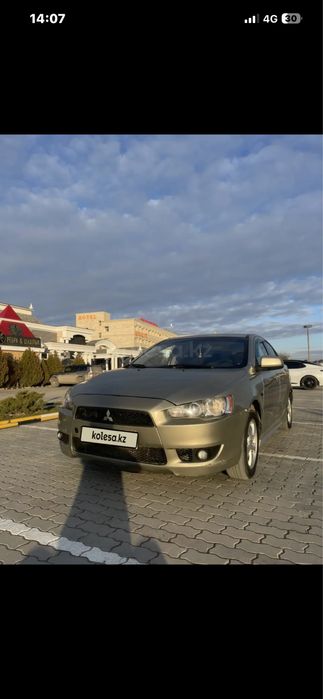 машина көлік сатылады лансер